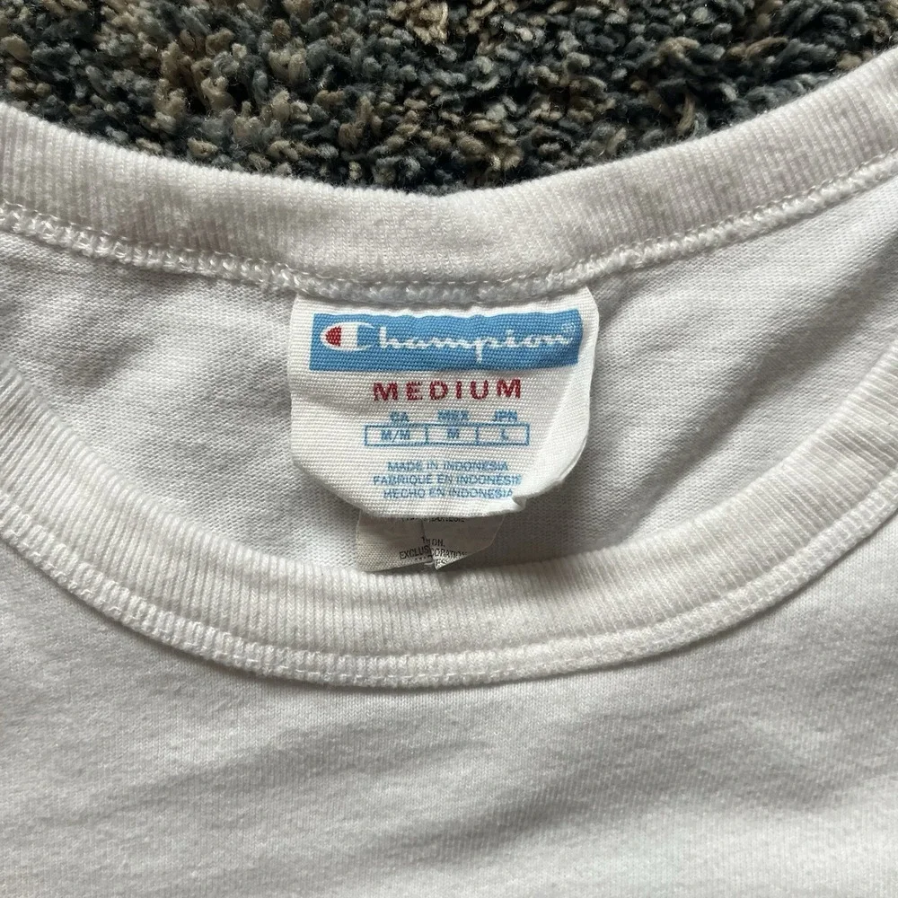 Vintage Champion Men's M Wrap Around White Short Sleeve T-Shirt Distressed Y2K - Picture 4 of 6